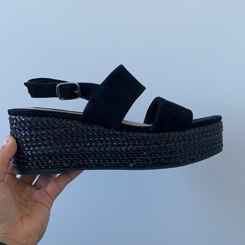 Black Steve sandals